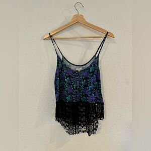 Ecoté Floral Lace Top